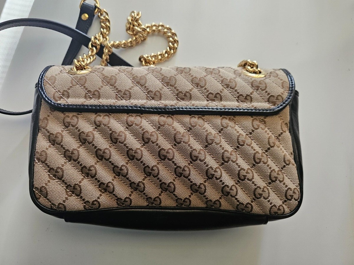 マルモ ♦︎ Gucci Half-Moon Shaped Bag Mini GG Supreme Beige/White in