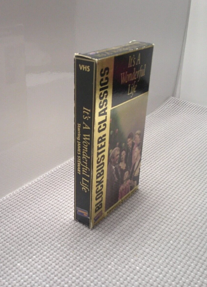 It's A Wonderful Life Blockbuster Video Classics, VHS 1992, Used. - Image 3 of 4