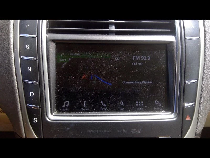 Info-GPS-TV Screen Front Center Dash Mounted Fits 19-20 NAUTILUS 1177968 - Image 4 of 4