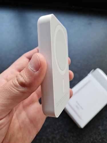 Power Bank for Apple iPhone – 5000mAh Magnetic Battery Pack | MagSafe Compatible - 第 4/17 張圖片