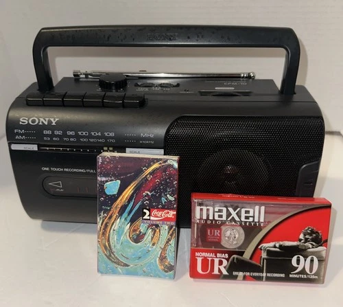 Sony CFM-10 AM/FM Radio & Cassette Player Recorder Boombox VINTAGE-TESTED&WORKS