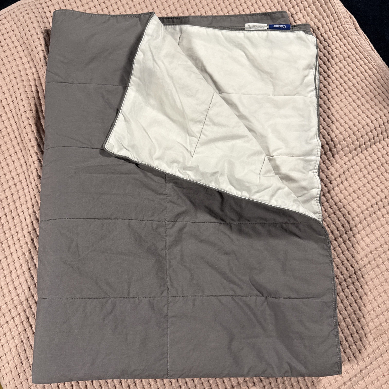 CASPER for AMERICAN AIRLINES First Class Down Throw Blanket Gray Quilted 46x72”