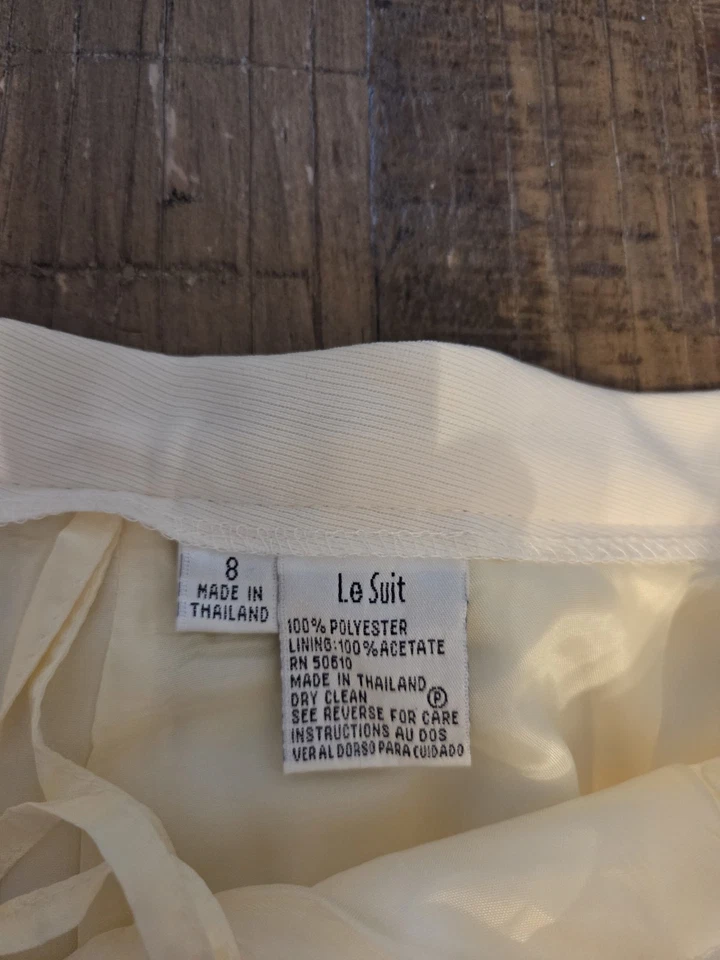 Nuevo con etiquetas Traje Pantalón LeSuit Crema 3 Piezas Talla 8 Foto 3 de 4