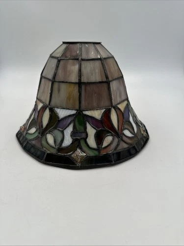 Vintage Tiffany Style Stained Slag Glass Bell Shape Lamp Shade 8 inches Wide