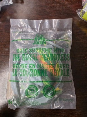 Wendy's Kids Meal ''All Hail King Julien'' ''Rule Supreme with the Royal Headdress''