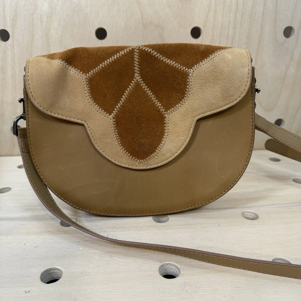 Bolso Bandolera LUCKY BRAND Boho Chic Cuero y Gamuza Sedona Inspirado De Colección Foto 2 de 4