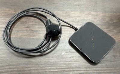 Pitaka ipad case charging cable