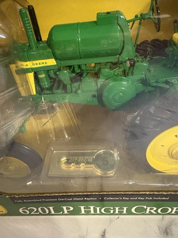 NUEVO ERTL BRITAINS 1:16 JOHN DEERE 620LP TRACTOR DE ALTA COSECHA SERIE DE LLAVES DE PRECISIÓN Foto 4 de 4