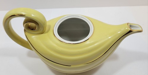 Vintage Hall China 6-Cup Aladdin Genie Lamp Teapot w/Infuser Yellow - Gold Trim - Picture 6 of 23