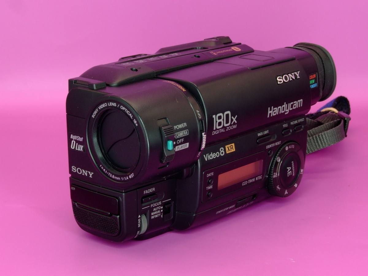 Sony Handycam NighShot CCD-TR416 Video 8 XR Camcorder 180x Digital