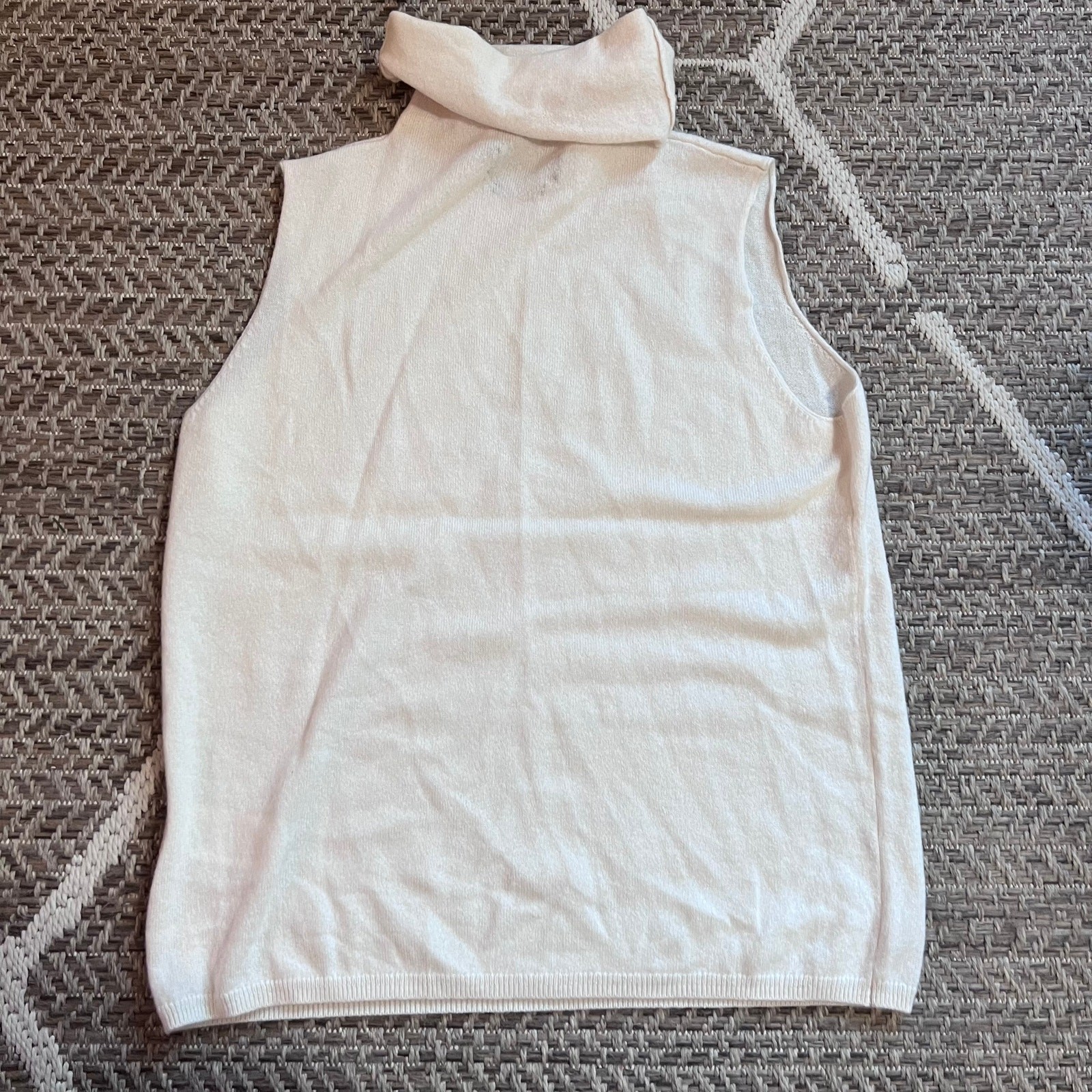 Picture 2 of 5