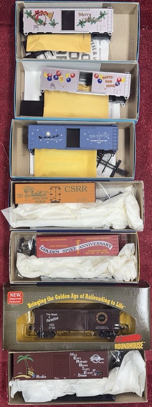 HO Boxcar Freight Car Lot of 12 - Mixed Brands NIB
