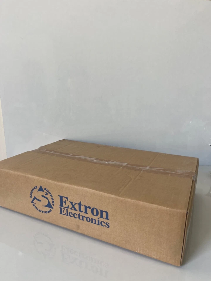 Extron Media Presentation Switcher MPS Series MPS 112CS 60-532-02 - Image 4 of 4