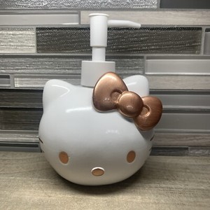 New Hello Kitty Head With Golden Copper Bow Lotion Soap Dispenser Pump