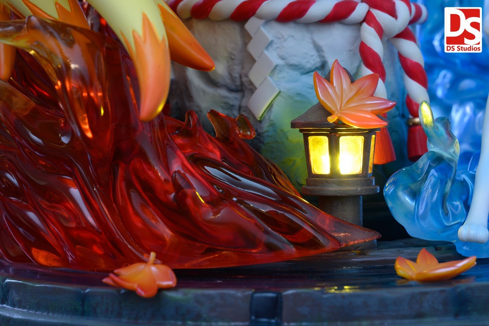 DS Stduio Fire and Ice Ninetales Family Resin Model Painted Statue In Stock - Picture 3 of 8