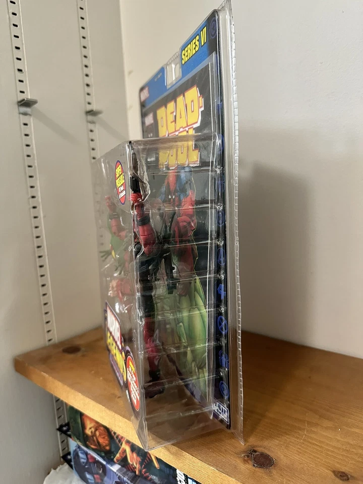 TOY BIZ MARVEL LEGENDS SERIES VI DEAD-POOL COM DOOP EXCELENTE ESTADO - Imagem 2 de 4