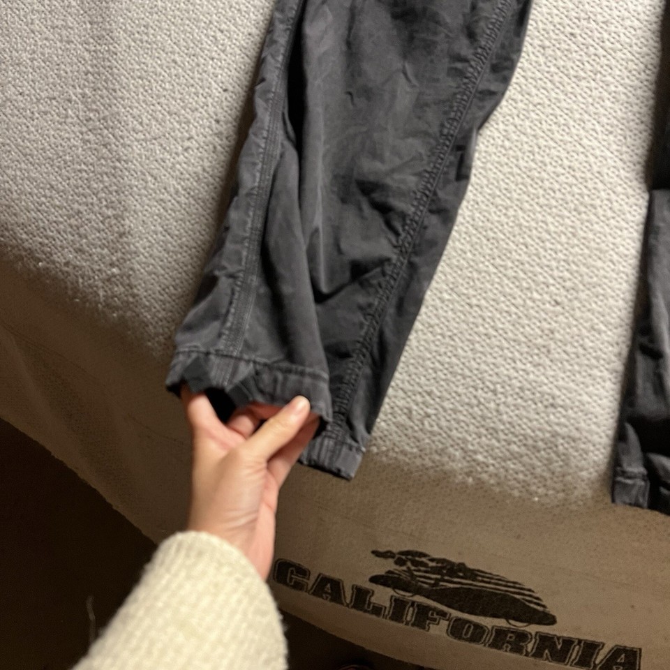 American Eagle Outfitters Grey Charcoal baggy Jogger Cargo Pants Size