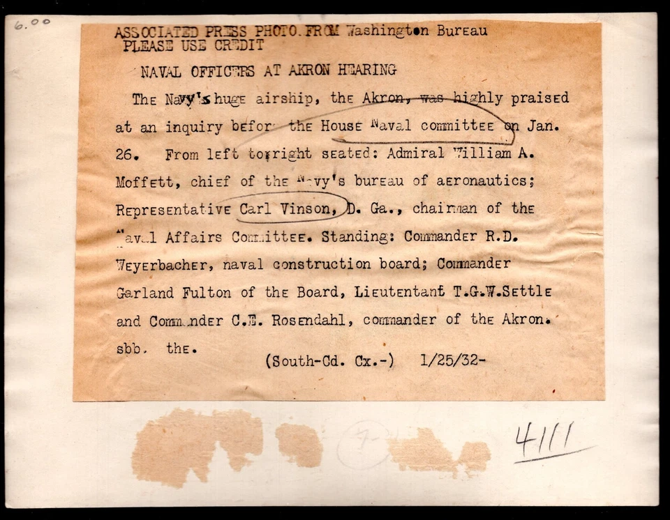 US 1932 ZEPPELIN AKRON ASSOCIATED PRESS PHOTO OF AKRON MODEL AND NAVY COMMANDERS - Image 2 of 2