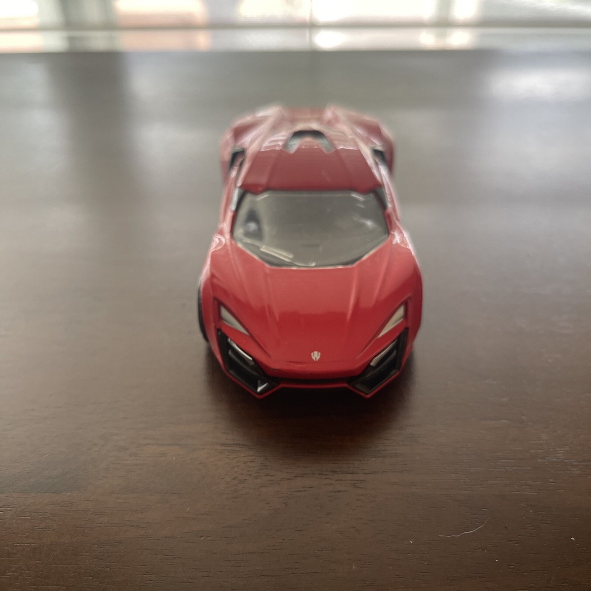 Jada Lykan Hypersport Red Fast and Furious 1/32 Furious 7 Diecast