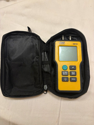UEi EM152 Digital Differential Manometer Air Pressure Meter -40 to +40 inH2O
