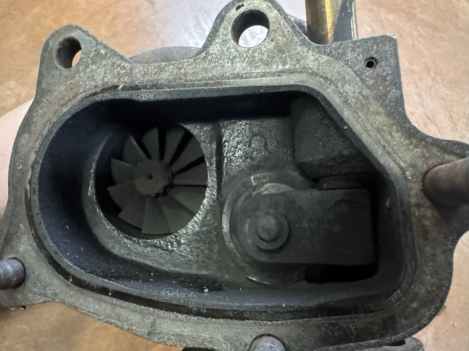 Conjunto turbocompresor Subaru WRX STI 2008-2021 OEM VF48 Foto 3 de 4