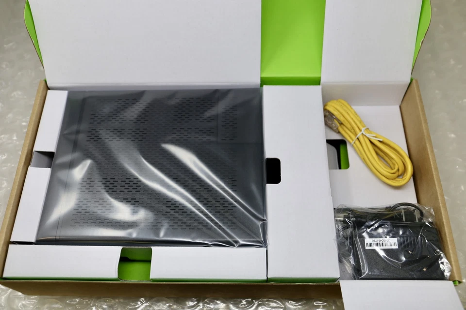 *NEW* ADTRAN 1287781F1C - C424G 2P/4GE WiFi Optical Network Unit / Modem - Image 3 of 4