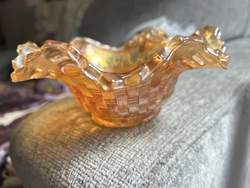 Vintage Fenton Marigold Iridescent Carnival Glass Basket Weave Lattice Bowl