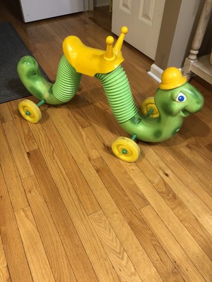 hasbro inchworm