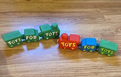Snap Together Toy Train TOYS FOR TOTS - NOS -2 Trains 6 Pieces -Multiple Colors