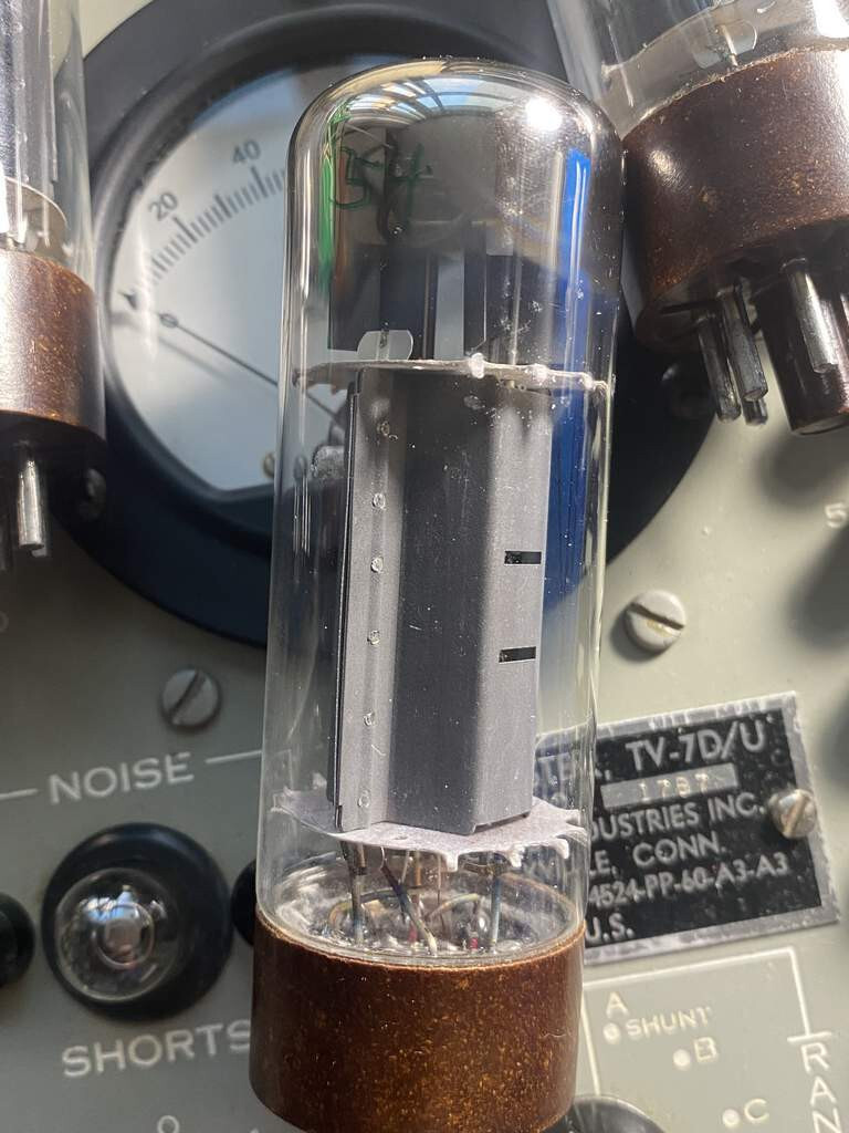 Matched Quad NOS Tesla EL34 / 6CA7 Pentode Tubes, Welded Matched Quad NOS Tesla EL34 / 6CA7 Pentode Tubes, Welded