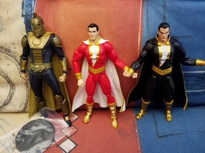 DC Collectibles Essentials Shazam and Black Adam plus Dr.Fate Action Figuren