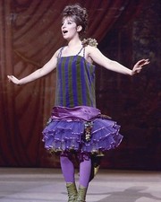 Barbra Streisand 8x10 Publicity Photo Singing On Stage Funny Girl