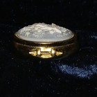 Blue Cameo, Pill Box, VG Condition. — photo 3
