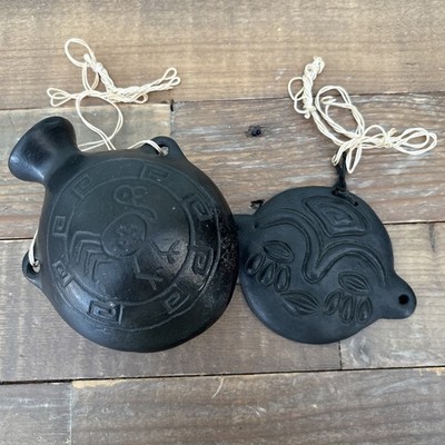  ''Azteken'' Design Keramikflasche und schwarz geschnitztes Keramikgesicht O 712 