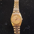 Seiko Quartz Women’s Day/Date Vintage 80s *needs battery* (25)