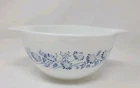Vintage PYREX Cinderella 441 Blue & White Colonial Mist 750 ML 6" Mixing Bowl