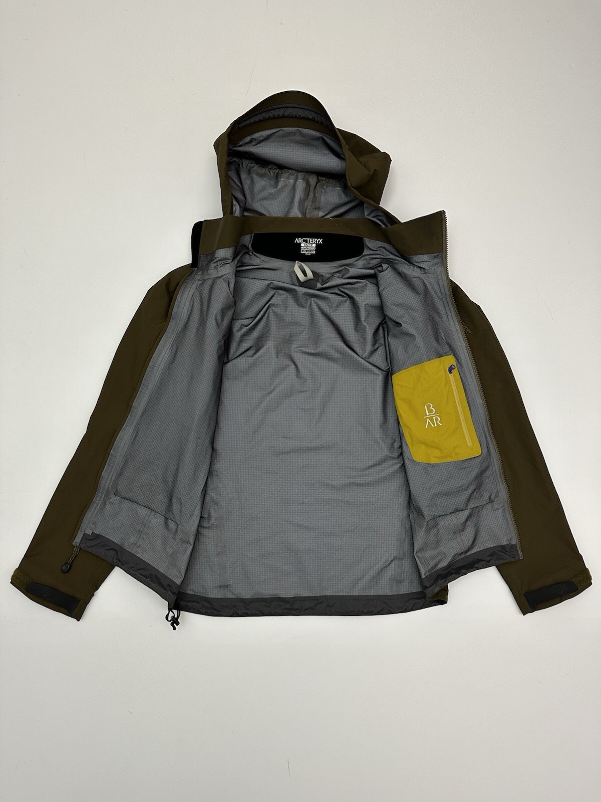 ARC'TERYX Arc’teryx Beta AR Giacca Verde Muschio Scuro Uomo XS Gore Tex Pro