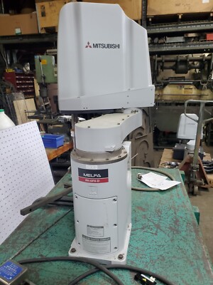 Mitsubishi Industrial Robot MELFA RH-6FH-D Controller Pick and Place 6KG Cap