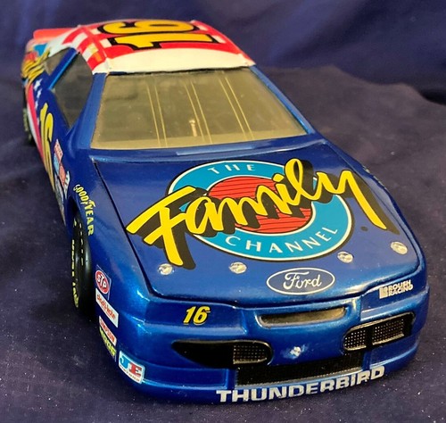 GL226 Revell NASCAR Diecast Car #16 Ted Musgrave 1991 Ford Thunderbird - Picture 3 of 8