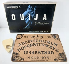 Vintage William Fuld Mystifying Oracle OUIJA BOARD In The Original Box CLEAN