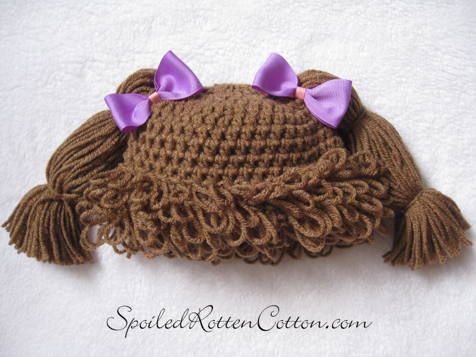 Patch Chou Crochet - Chapeau/Perruque Tresses Marron Clair - Pour Nourrisson, Enfant, Adulte - Neuf Avec Étiquettes