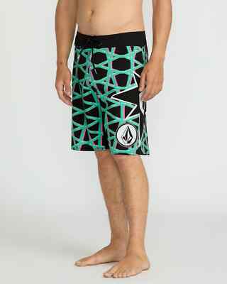 Volcom Star Gazer Surf Short Hose (grün/schwarz)