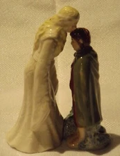 Lord of the Rings Frodo Kiss Salt & Pepper Shakers S&P Westland Giftware