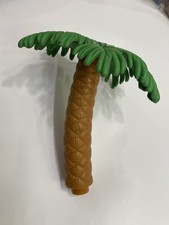Plastic Palm Tree Approximately 6 Inches Tall Part Of A Toddler Playset