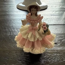 Vintage German Dresden Karl Klette Lace 4 inch Figurine