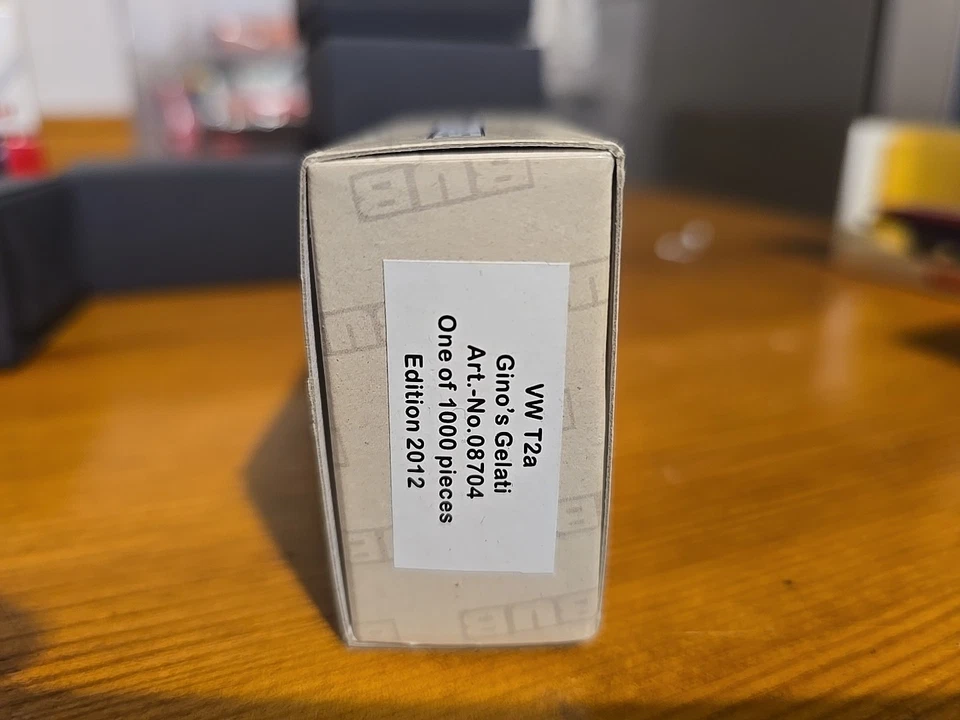 Premium ClassiXXs BUB 1:87 VW T2 Gino'S Gelati 08704 - Immagine 2 di 4