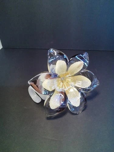 Murano Hand Blown Art Glass Flower Spiral Stem Six Petals