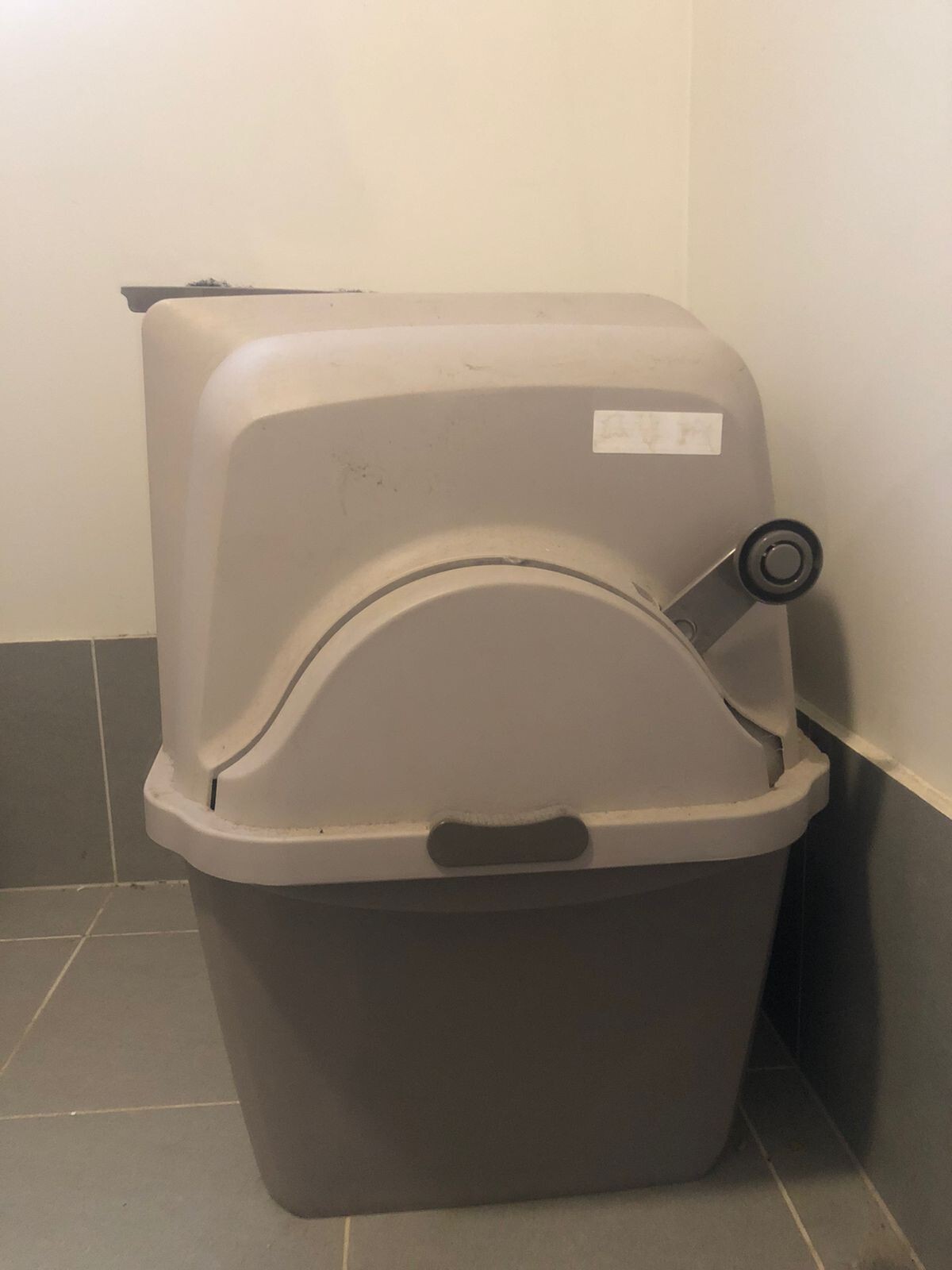 for EBAY Member Mikerich23 Catit Design SmartSift Hooded Cat Litter