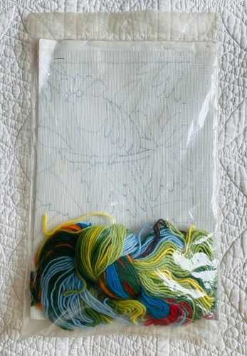 Vintage NOS WonderArt Swif Stitch Jungle Bird Vertical Stitch Needlework Kit - Bild 2 von 3