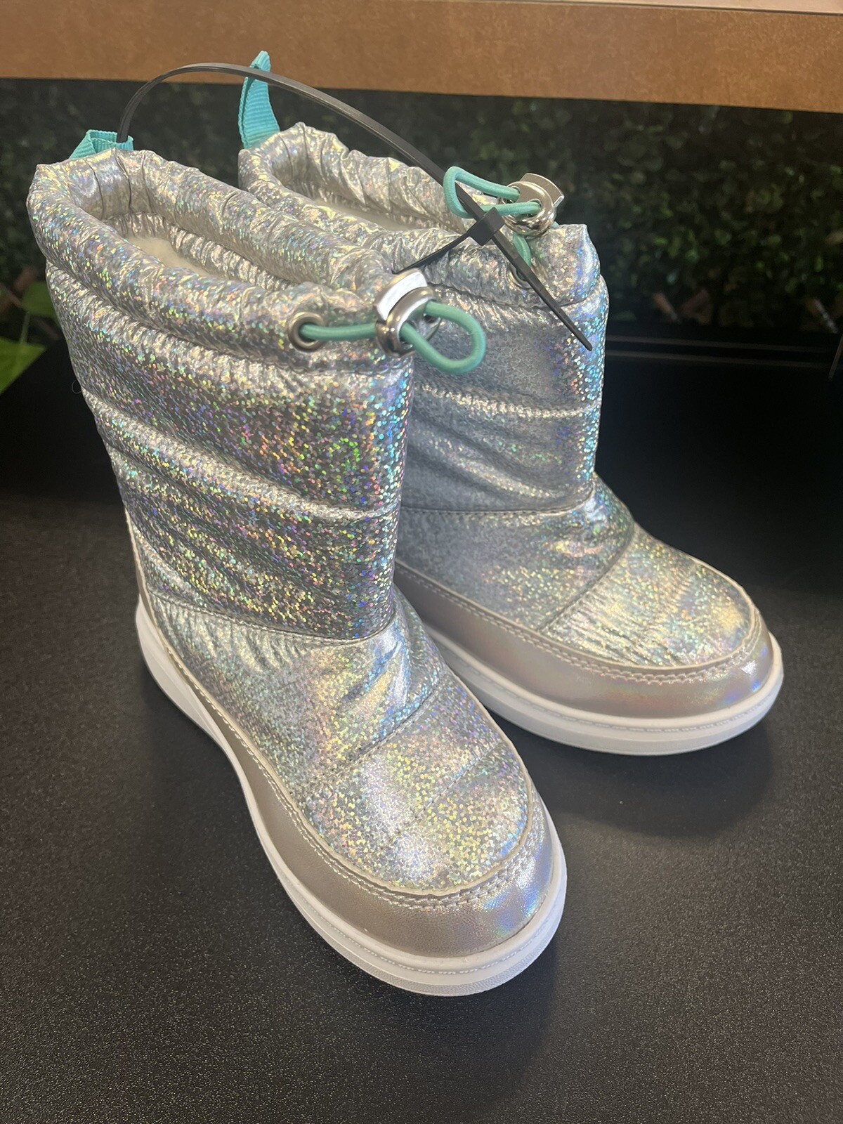 Girls Magellan Shimmer Moon Snow Boots Size 12 Waterproof Winter Shoes-image